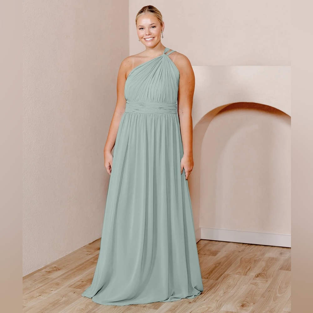 Revelry Brooklyn Sage Chiffon Dress Size 14